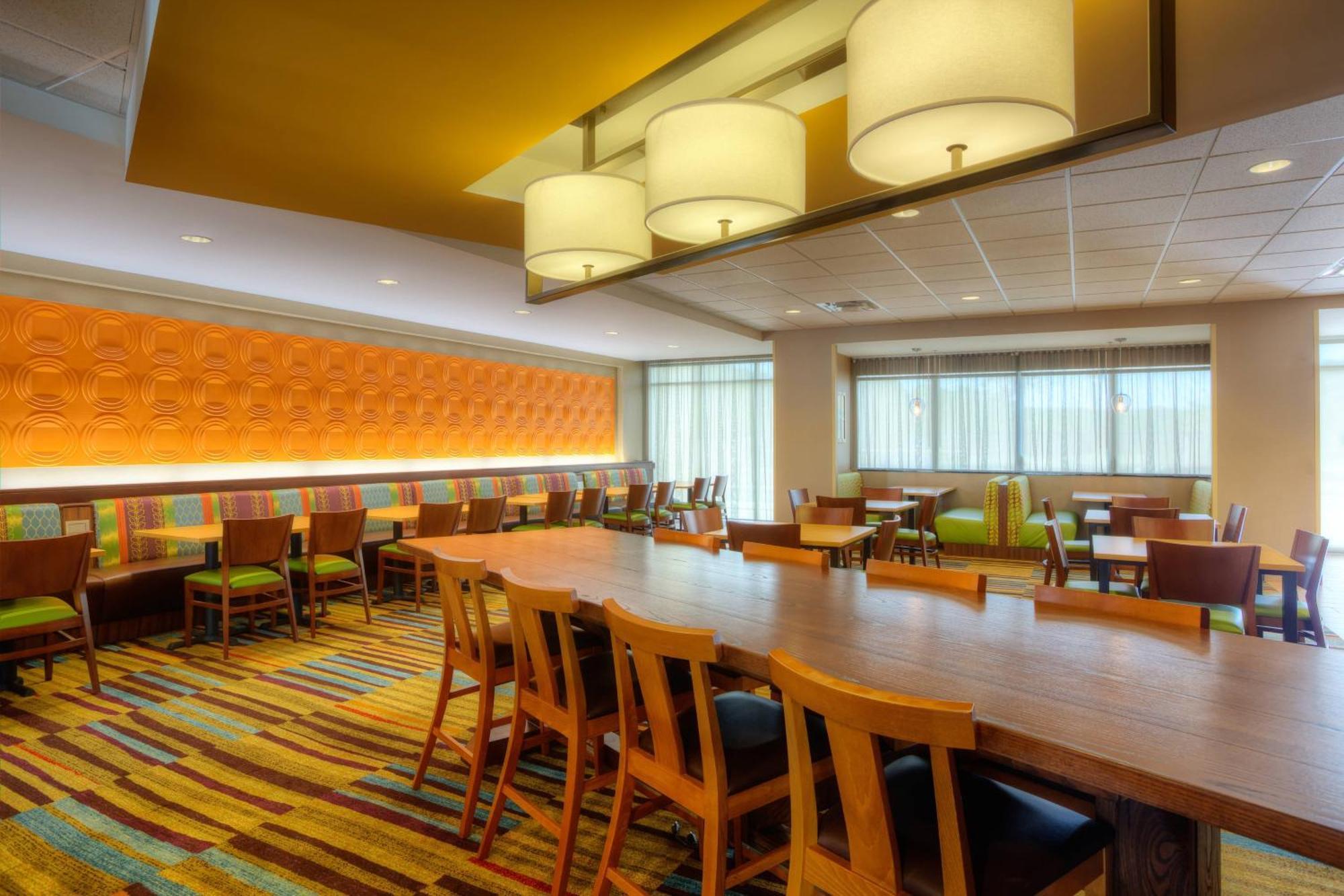 Fairfield Inn & Suites By Marriott Austin Сан Маркос Екстериор снимка