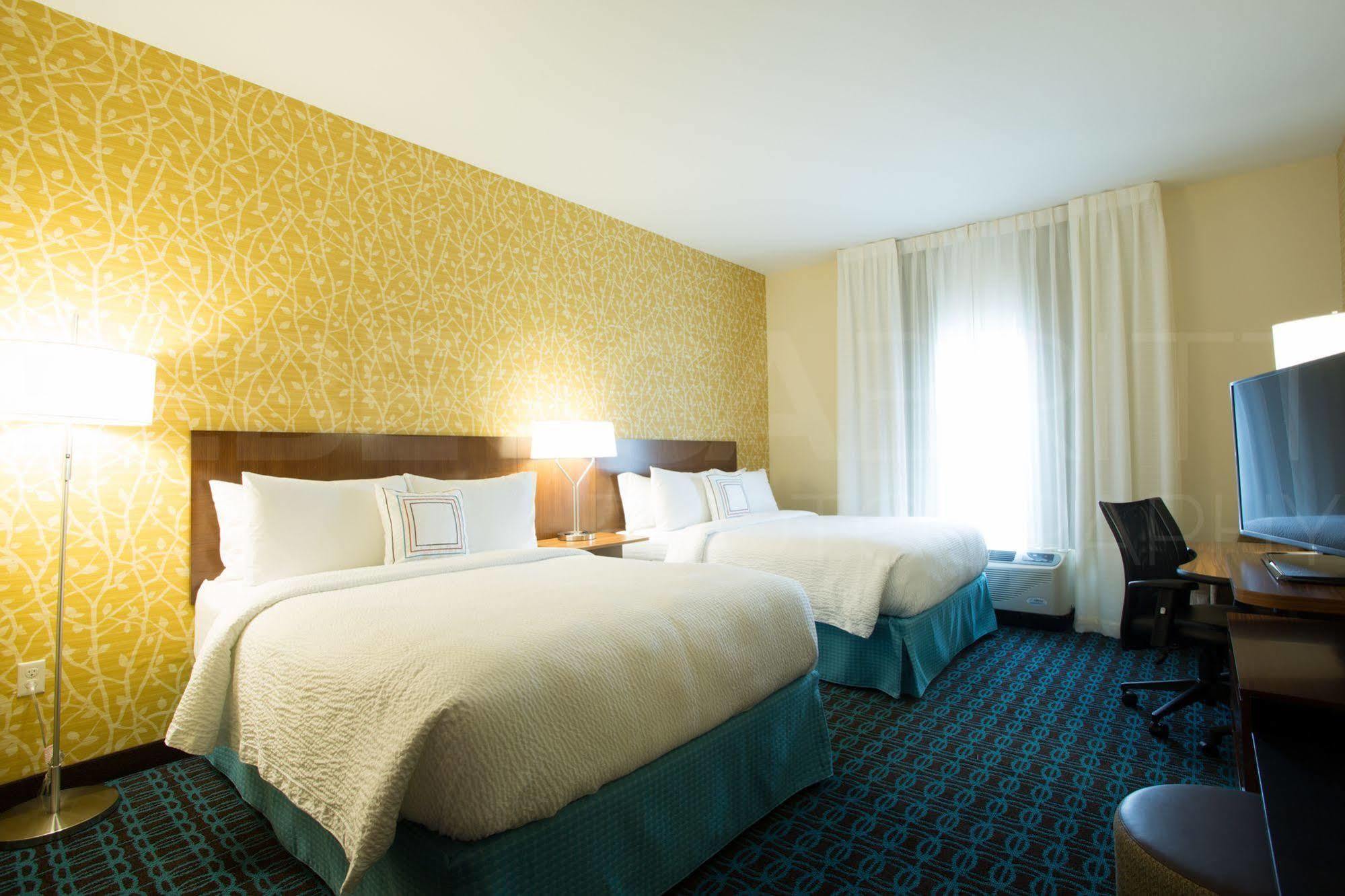 Fairfield Inn & Suites By Marriott Austin Сан Маркос Екстериор снимка